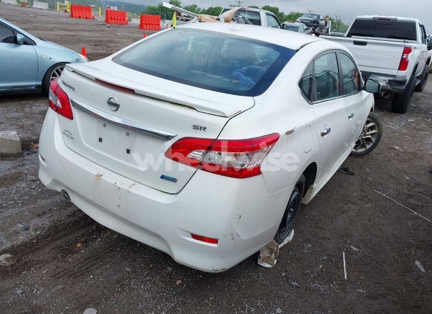 Photo 4 of 2014 Nissan Sentra SR (VIN 3N1AB7AP2EL640016)