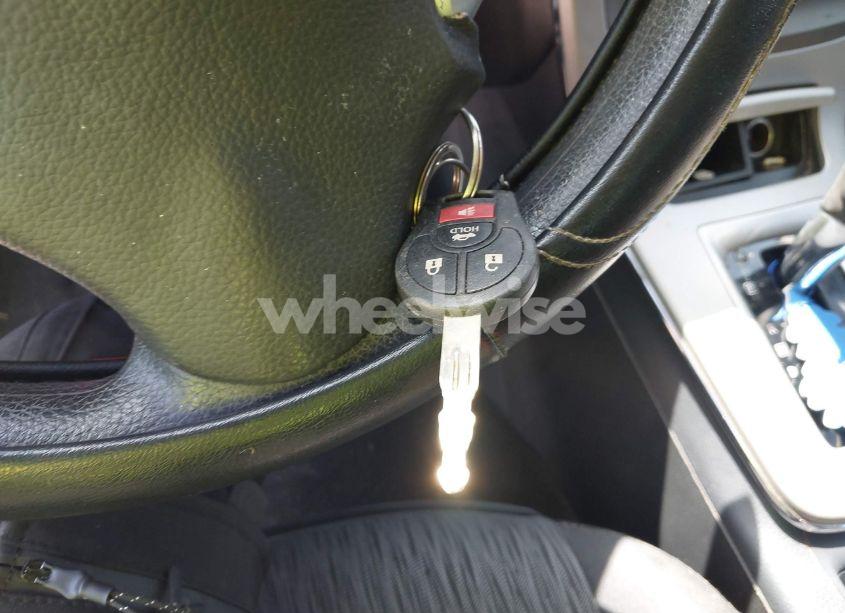 Photo 11 of 2014 Nissan Sentra FE+ S/FE+ SV/S/SL/SR/SV (VIN 3N1AB7AP2EL682850)