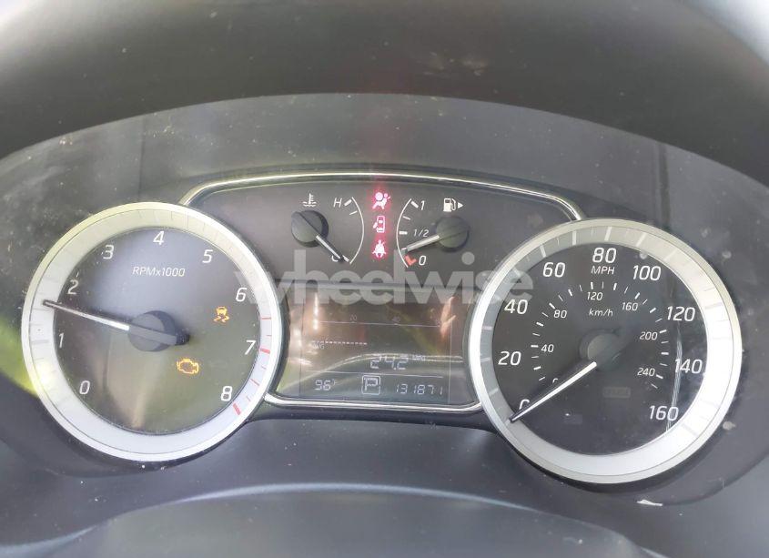 Photo 7 of 2014 Nissan Sentra FE+ S/FE+ SV/S/SL/SR/SV (VIN 3N1AB7AP2EL682850)