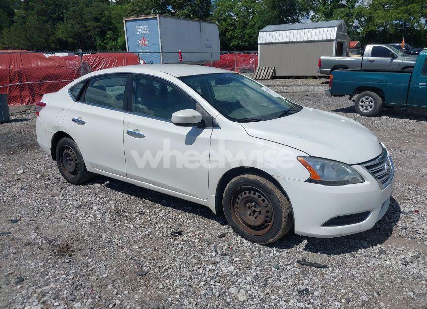 2014 Nissan Sentra S (VIN 3N1AB7AP2EL689734) main photo