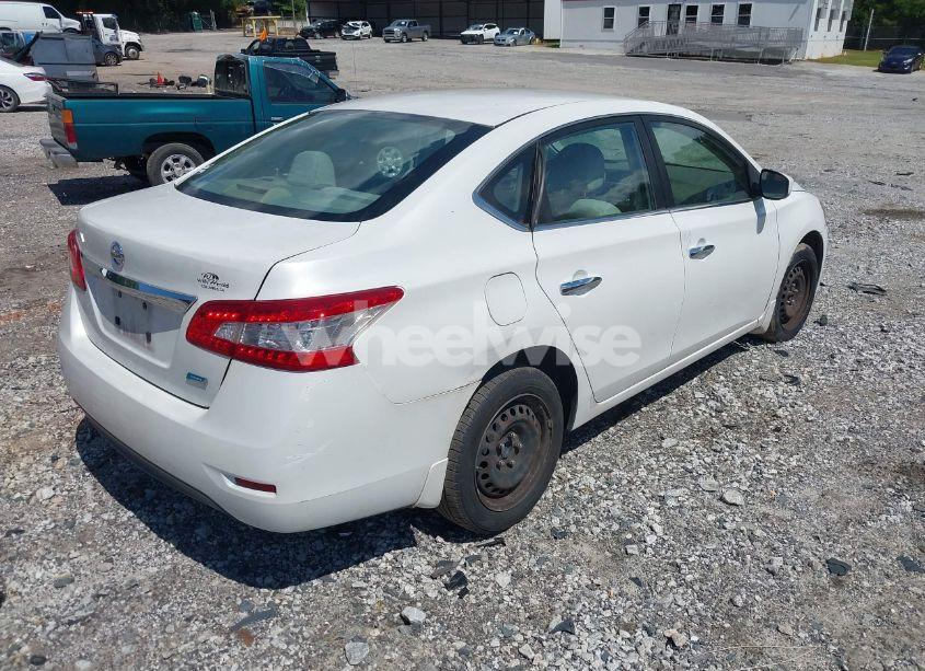 Photo 4 of 2014 Nissan Sentra S (VIN 3N1AB7AP2EL689734)