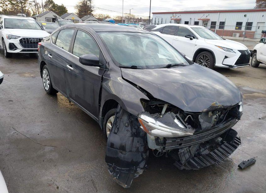 2014 Nissan Sentra SV (VIN 3N1AB7AP2EL695310) main photo