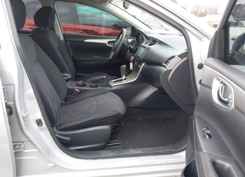 Photo 5 of 2014 Nissan Sentra FE+ S/FE+ SV/S/SL/SR/SV (VIN 3N1AB7AP2EY211400)