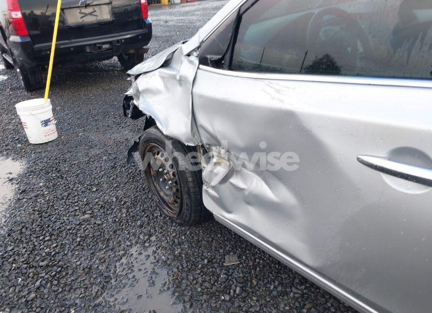 Photo 17 of 2014 Nissan Sentra (VIN 3N1AB7AP2EY218587)