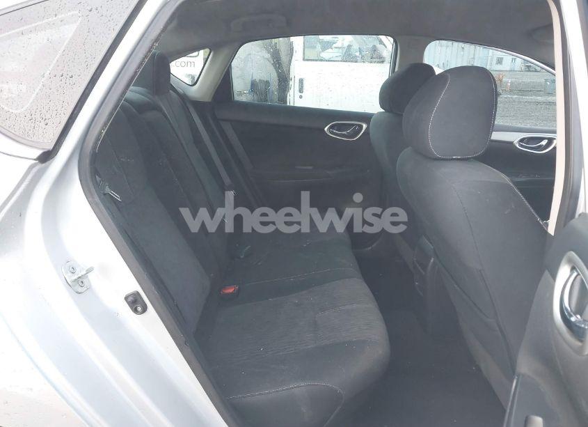 Photo 8 of 2014 Nissan Sentra (VIN 3N1AB7AP2EY218587)