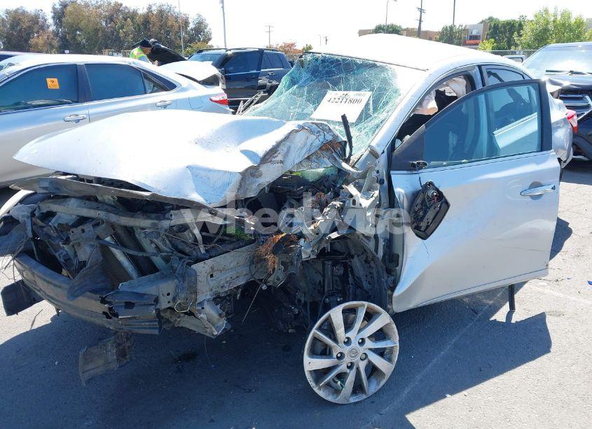 Photo 2 of 2014 Nissan Sentra SV (VIN 3N1AB7AP2EY222154)