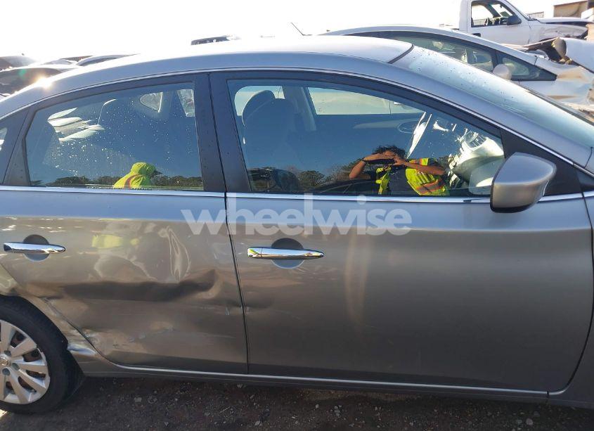 Photo 13 of 2014 Nissan Sentra S (VIN 3N1AB7AP2EY246955)