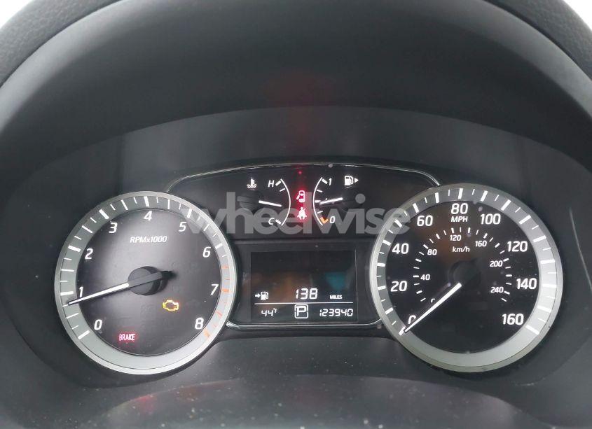 Photo 7 of 2014 Nissan Sentra FE+ S/FE+ SV/S/SL/SR/SV (VIN 3N1AB7AP2EY254294)