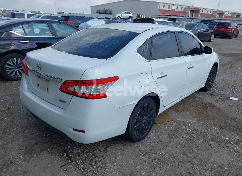 Photo 4 of 2014 Nissan Sentra S (VIN 3N1AB7AP2EY258054)