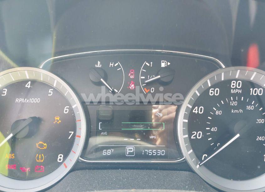 Photo 7 of 2014 Nissan Sentra SR (VIN 3N1AB7AP2EY302084)