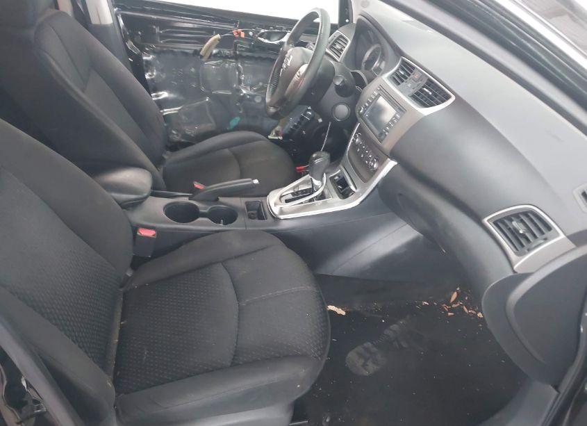 Photo 5 of 2014 Nissan Sentra SR (VIN 3N1AB7AP2EY328250)