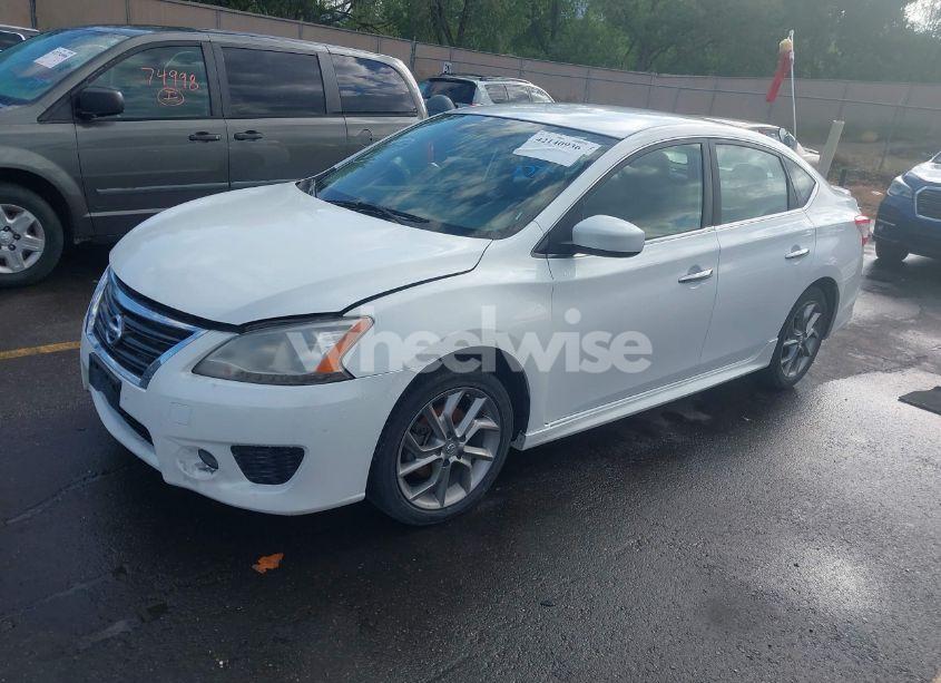 Photo 2 of 2014 Nissan Sentra SR (VIN 3N1AB7AP2EY334601)