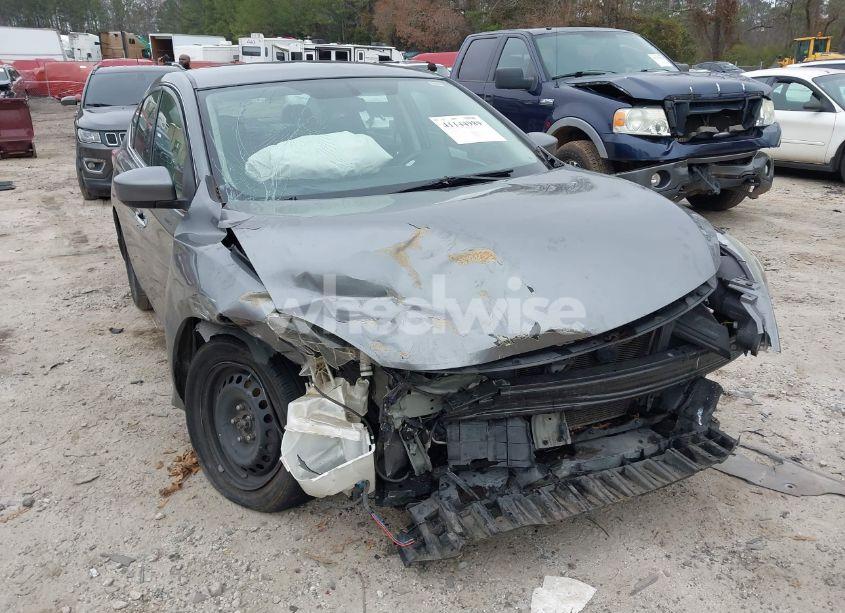 Photo 6 of 2015 Nissan Sentra FE+ S/S/SL/SR/SV (VIN 3N1AB7AP2FL662762)