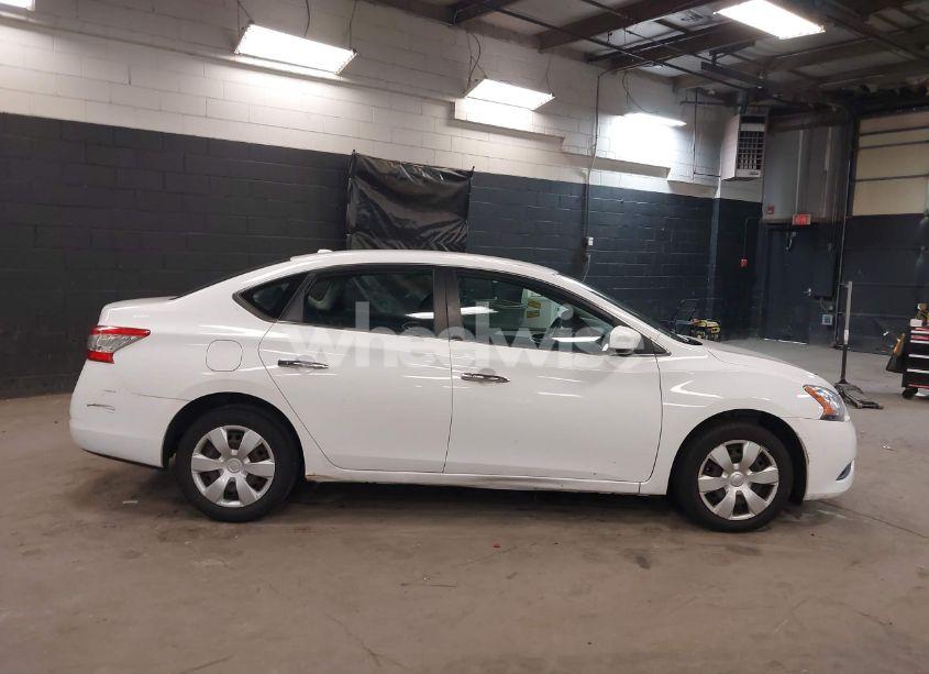 Photo 13 of 2015 Nissan Sentra FE+ S/S/SL/SR/SV (VIN 3N1AB7AP2FL664382)