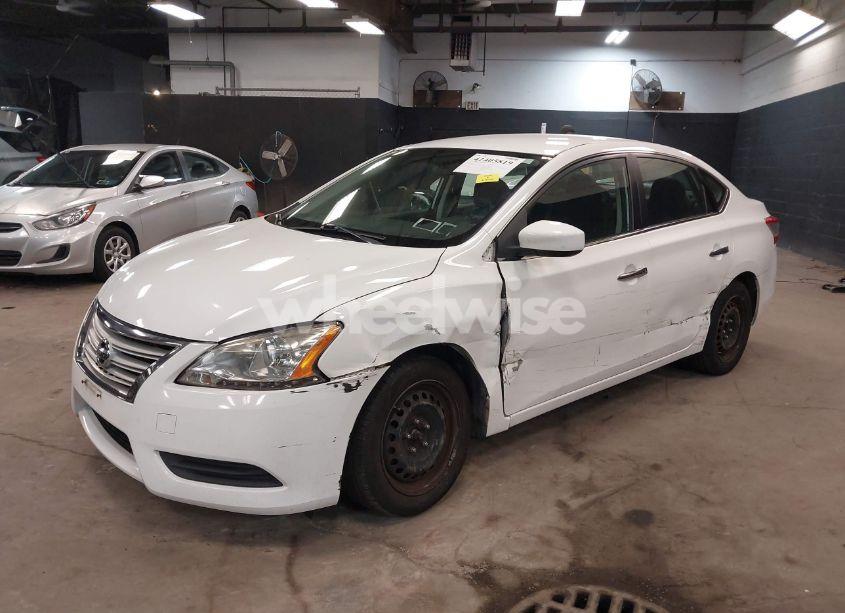 Photo 2 of 2015 Nissan Sentra FE+ S/S/SL/SR/SV (VIN 3N1AB7AP2FL664382)