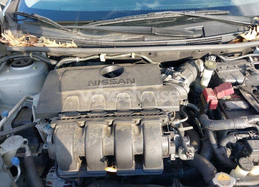 Photo 10 of 2015 Nissan Sentra SV (VIN 3N1AB7AP2FL677469)