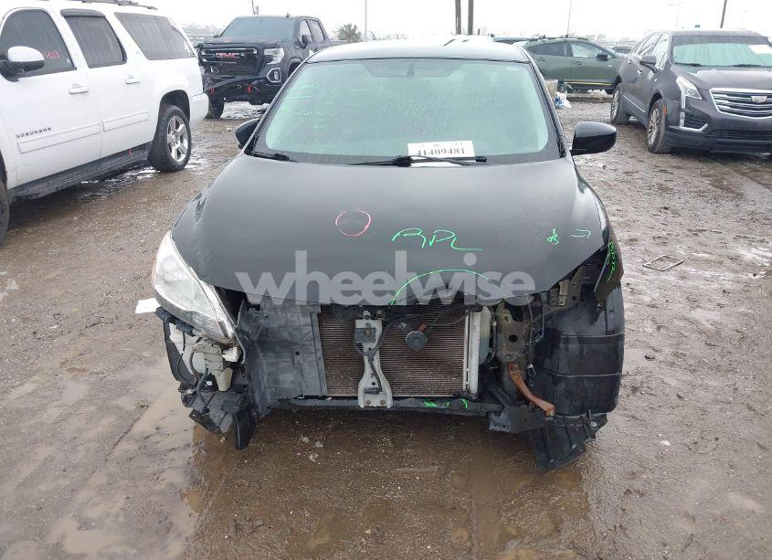 Photo 6 of 2015 Nissan Sentra SV (VIN 3N1AB7AP2FL680856)