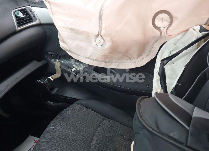 Photo 5 of 2015 Nissan Sentra SV (VIN 3N1AB7AP2FL694773)