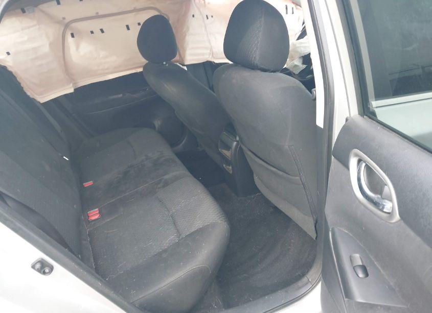 Photo 8 of 2015 Nissan Sentra SR (VIN 3N1AB7AP2FY224021)