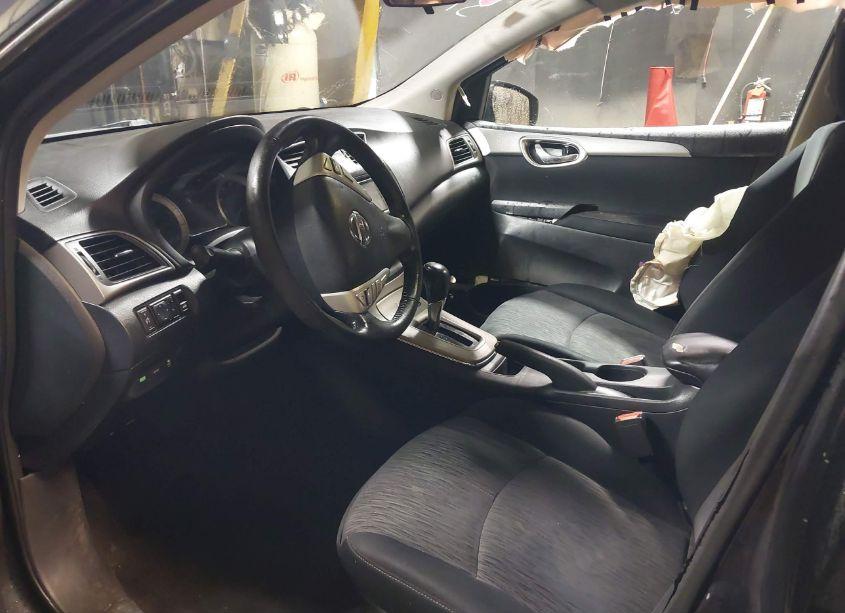 Photo 5 of 2015 Nissan Sentra SV (VIN 3N1AB7AP2FY225895)