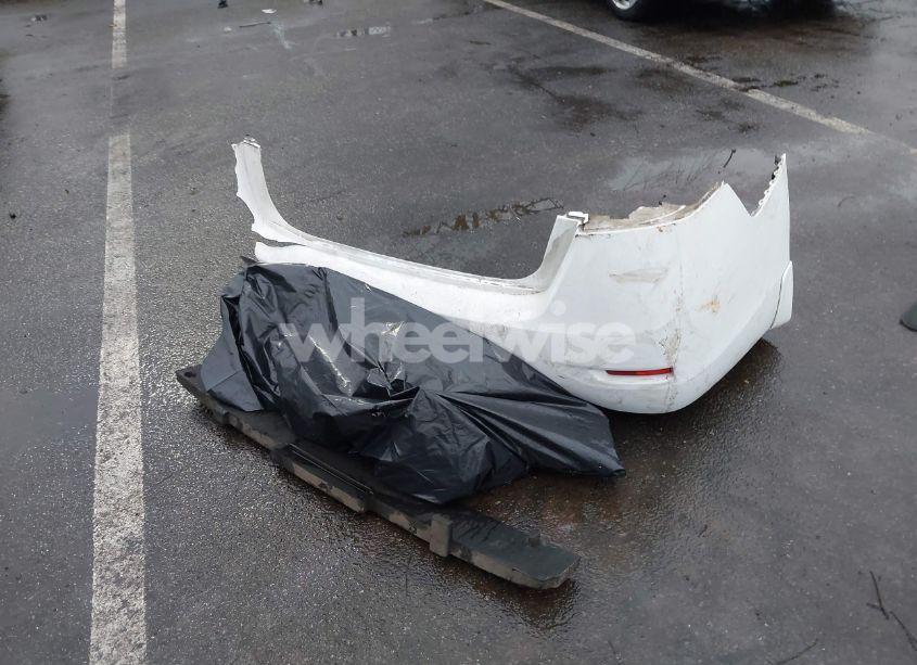 Photo 12 of 2015 Nissan Sentra SV (VIN 3N1AB7AP2FY232975)