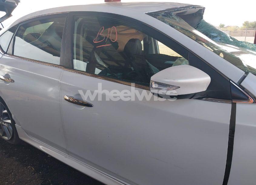 Photo 12 of 2015 Nissan Sentra SR (VIN 3N1AB7AP2FY282355)