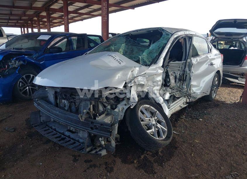 Photo 2 of 2015 Nissan Sentra SR (VIN 3N1AB7AP2FY282355)