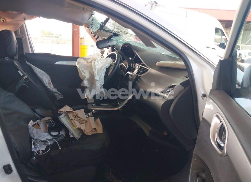 Photo 5 of 2015 Nissan Sentra SR (VIN 3N1AB7AP2FY282355)