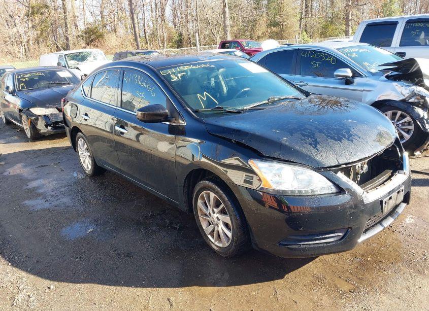 2015 Nissan Sentra SV (VIN 3N1AB7AP2FY305195) main photo
