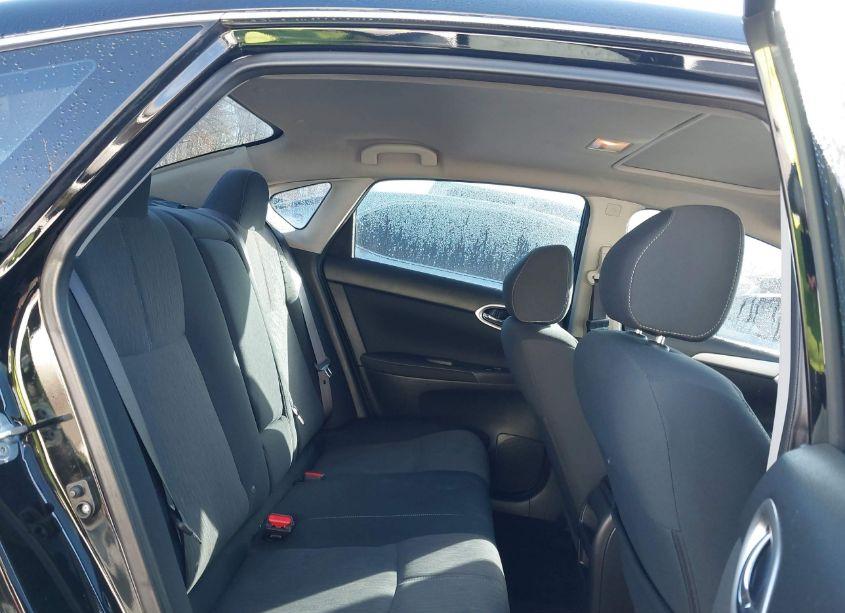 Photo 8 of 2015 Nissan Sentra SV (VIN 3N1AB7AP2FY305195)