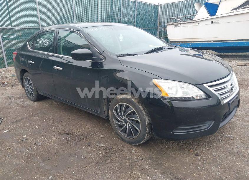 2015 Nissan Sentra S (VIN 3N1AB7AP2FY340576) main photo