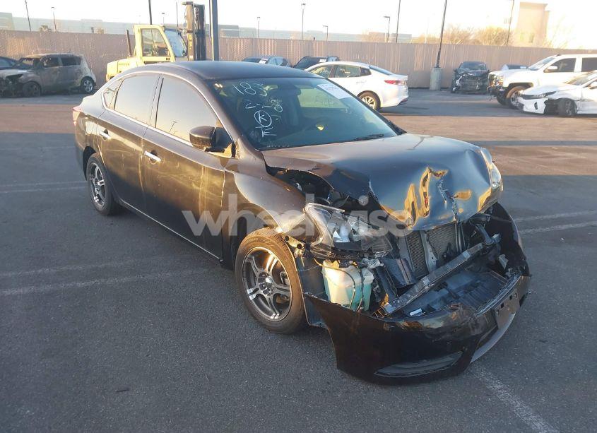 2015 Nissan Sentra S (VIN 3N1AB7AP2FY358091) main photo