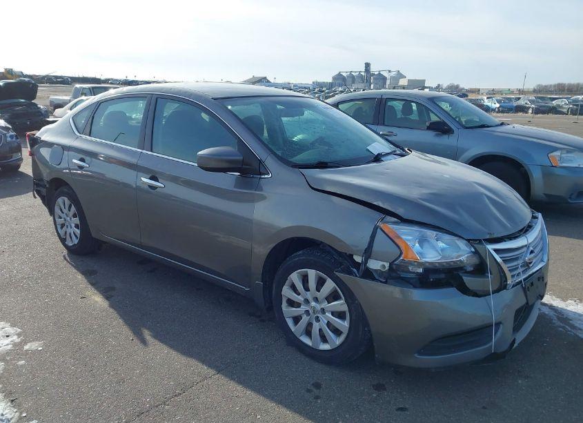 2015 Nissan Sentra S (VIN 3N1AB7AP2FY370838) main photo