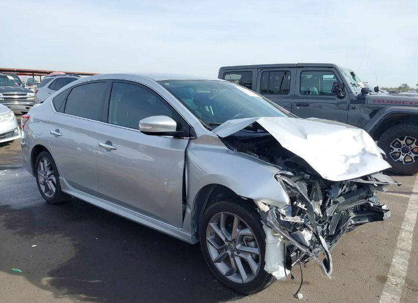 2015 Nissan Sentra SR (VIN 3N1AB7AP2FY373190) main photo