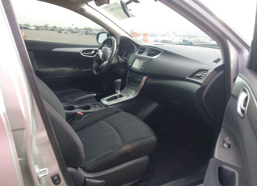 Photo 5 of 2015 Nissan Sentra SR (VIN 3N1AB7AP2FY373190)