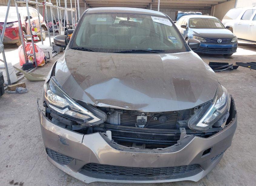 Photo 12 of 2016 Nissan Sentra SV (VIN 3N1AB7AP2GL674573)