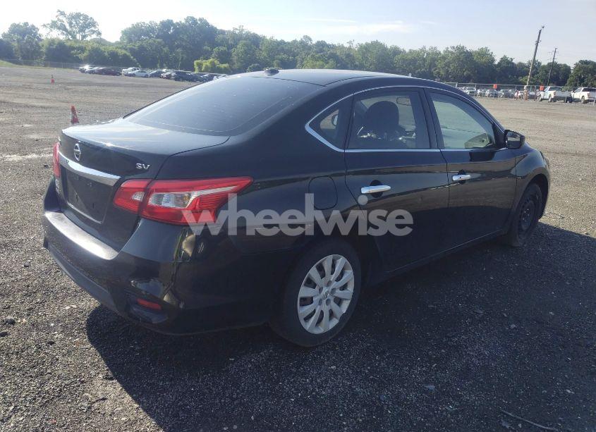 Photo 4 of 2016 Nissan Sentra SV (VIN 3N1AB7AP2GL680034)