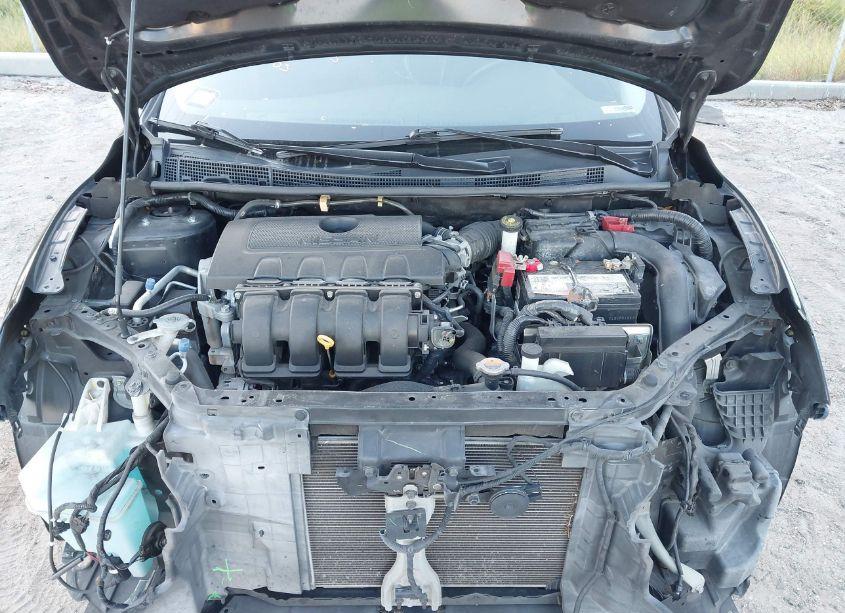 Photo 10 of 2016 Nissan Sentra SL (VIN 3N1AB7AP2GY209679)