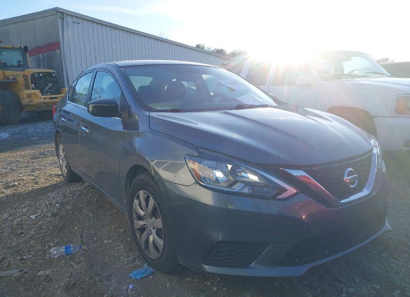 2016 Nissan Sentra S (VIN 3N1AB7AP2GY224408) main photo