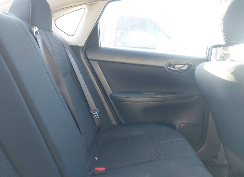 Photo 8 of 2016 Nissan Sentra S (VIN 3N1AB7AP2GY224408)