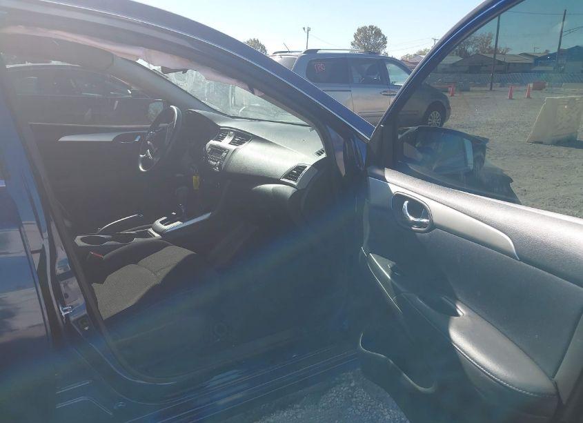 Photo 5 of 2016 Nissan Sentra S (VIN 3N1AB7AP2GY237501)