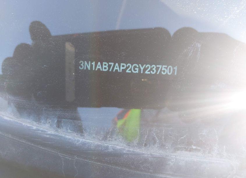 Photo 9 of 2016 Nissan Sentra S (VIN 3N1AB7AP2GY237501)