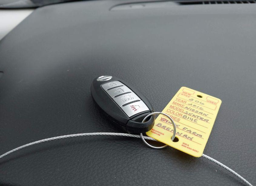 Photo 11 of 2016 Nissan Sentra SV (VIN 3N1AB7AP2GY245551)