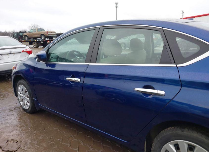 Photo 14 of 2016 Nissan Sentra SV (VIN 3N1AB7AP2GY245551)