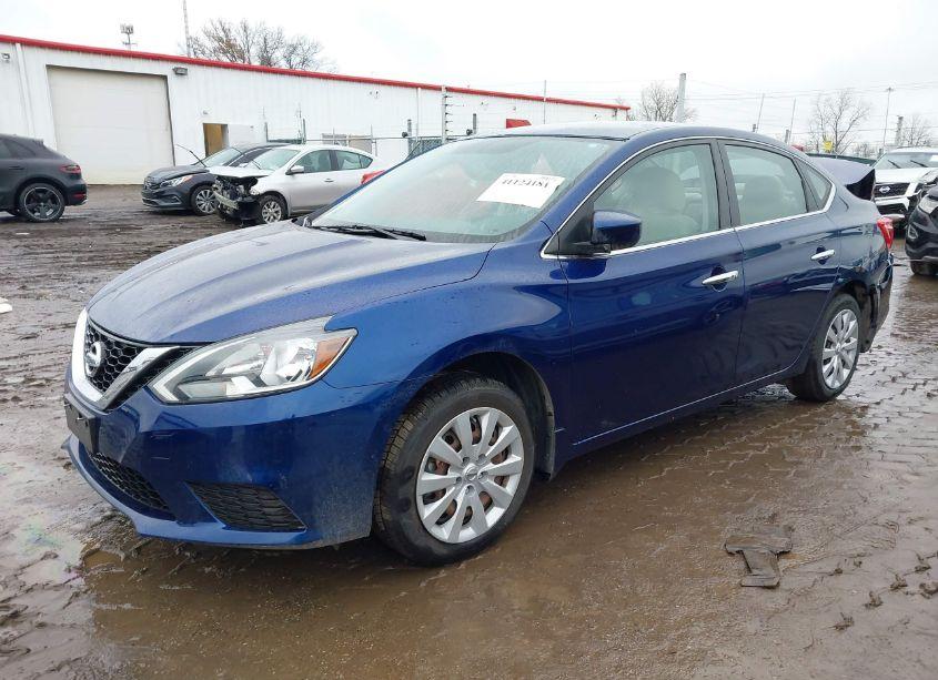 Photo 2 of 2016 Nissan Sentra SV (VIN 3N1AB7AP2GY245551)