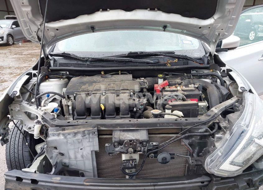 Photo 10 of 2016 Nissan Sentra SV (VIN 3N1AB7AP2GY254444)