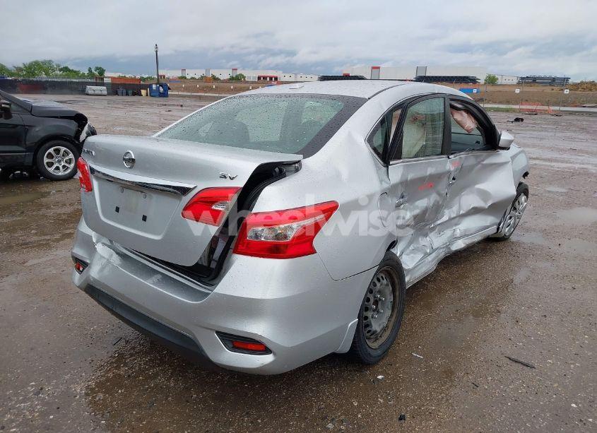 Photo 4 of 2016 Nissan Sentra SV (VIN 3N1AB7AP2GY254444)