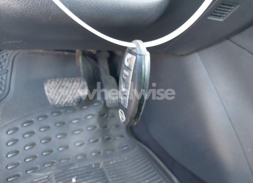 Photo 11 of 2016 Nissan Sentra SV (VIN 3N1AB7AP2GY257098)