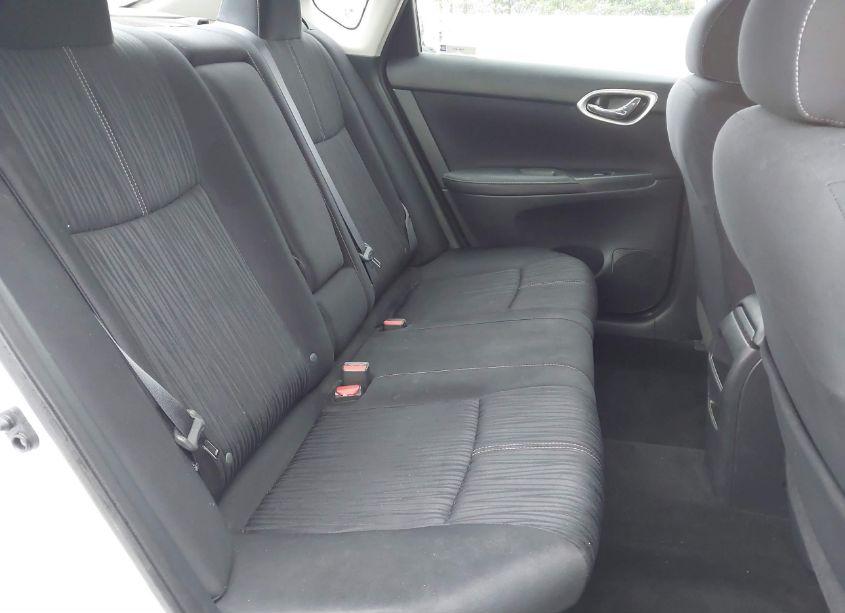 Photo 8 of 2016 Nissan Sentra SV (VIN 3N1AB7AP2GY268862)