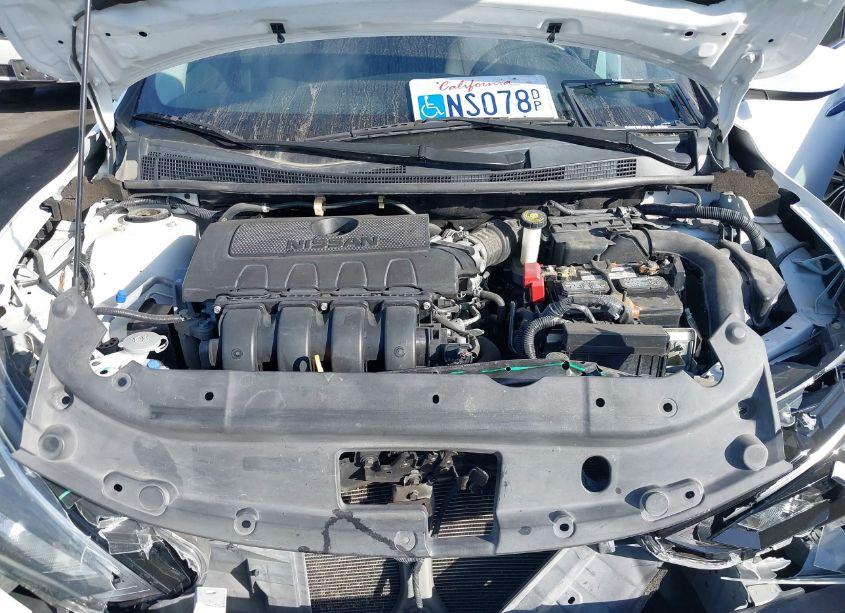 Photo 10 of 2016 Nissan Sentra S (VIN 3N1AB7AP2GY271941)